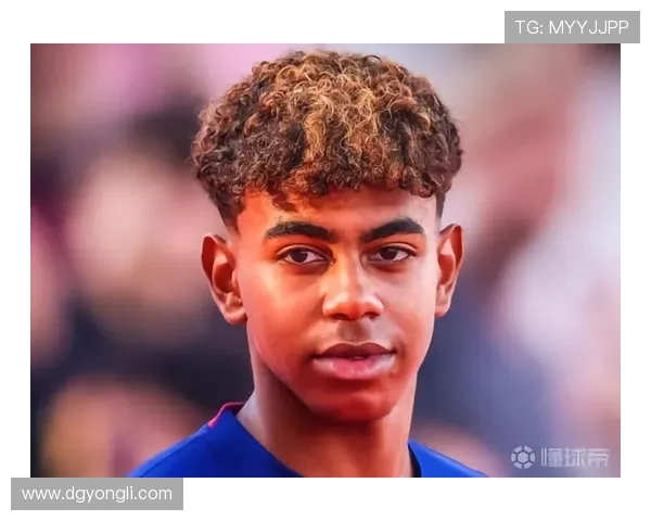 17岁零64天，亚马尔是巴萨队史进球上双最年轻的球员