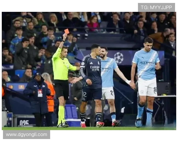 B席豪言留队直至被曼城驱逐